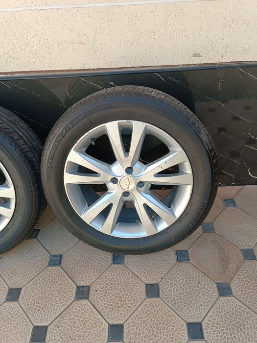 Kaptiva Diska Balon 225 55 R17 Holati Yaxshi Ayibi Yoq Srochna