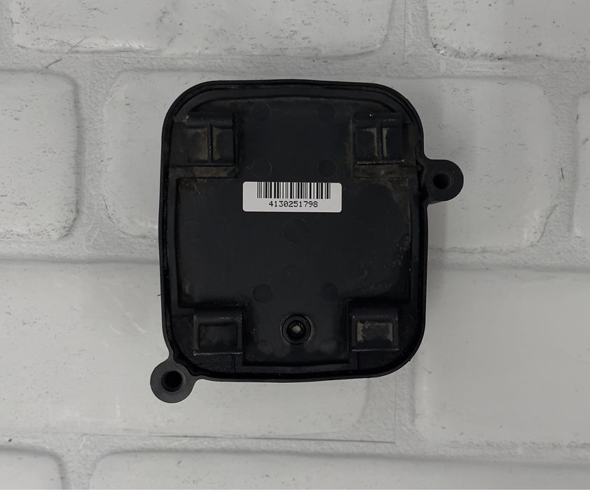 Контролен модул въздушен компресор AUDI Q5 Q7 Q8 E-Tron 4M0907778