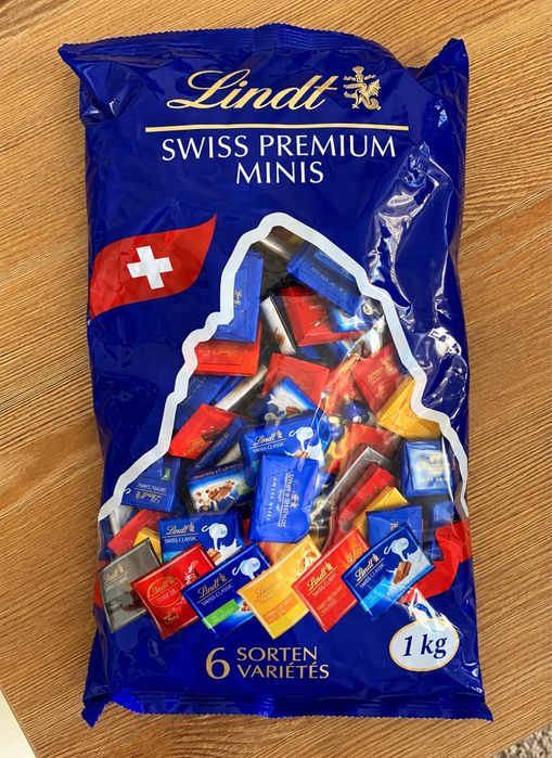 Bomboane asortate lindt 1kg
