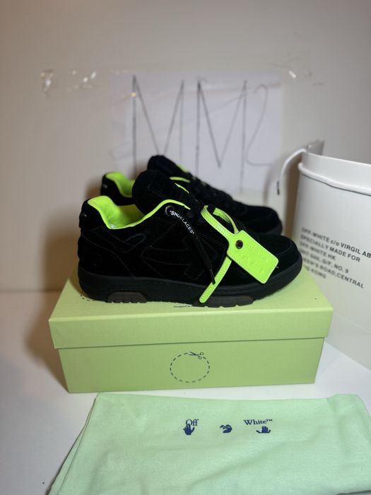 Adidasi/Sneakers Off-White Out of Office 'Black Green