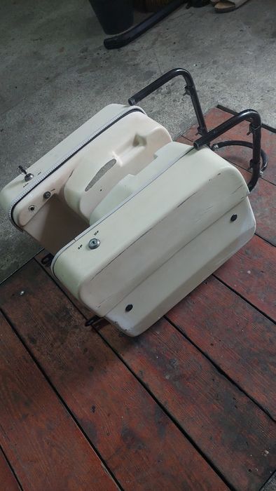 Mz ETZ 250/251. Куфари  със стойките. DDR.Оригинал.