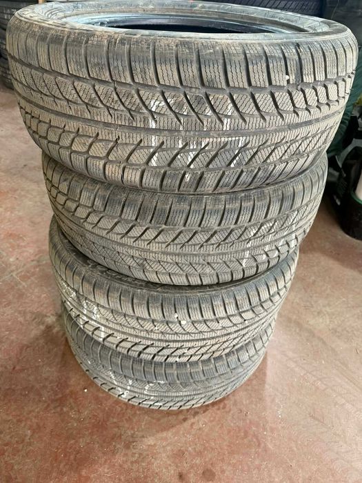 Гумите са 225/55/17 чисто нови.Закупени са на 02.07.2026 имам фактура