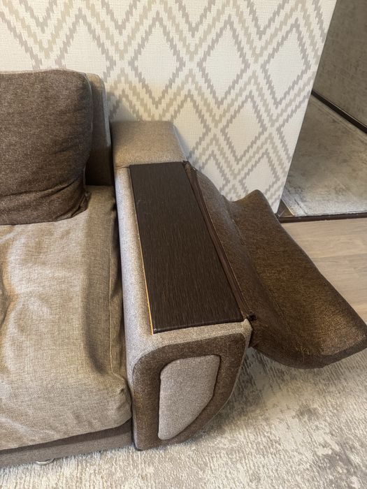 Диван для гостинной