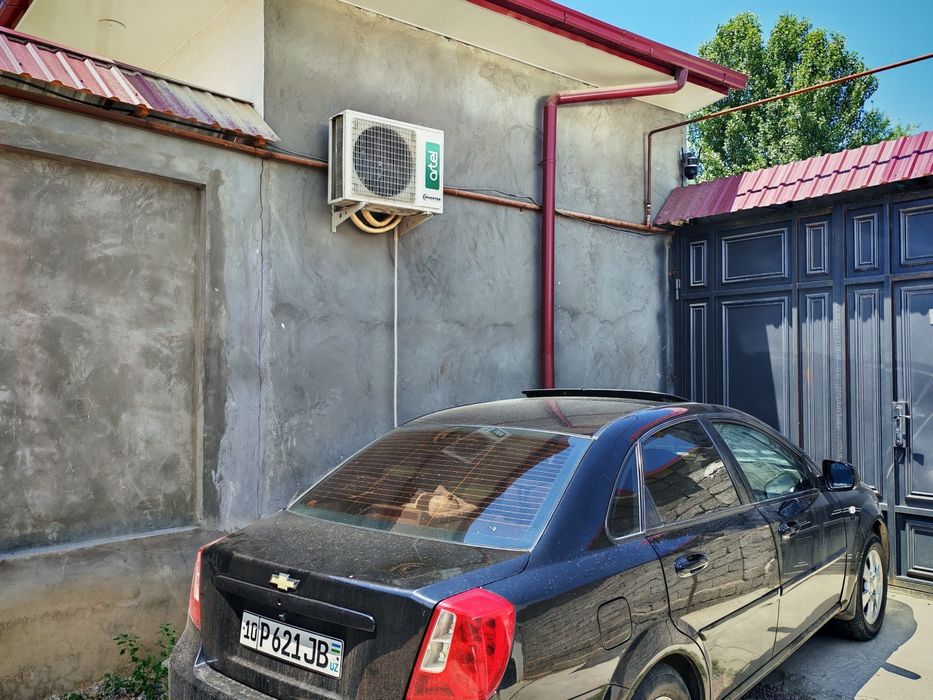 Laseti 1.8 Jentra kuzf taqilgan