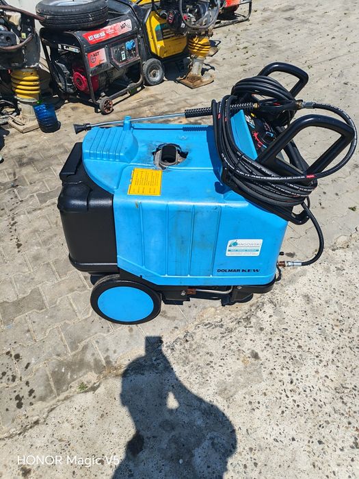 Apără de spălat cu apa calda DOLMAR 3040 HA