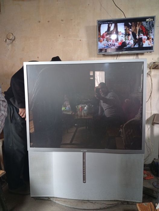 Televizor kinoteatr qb ishlatsayam buladi