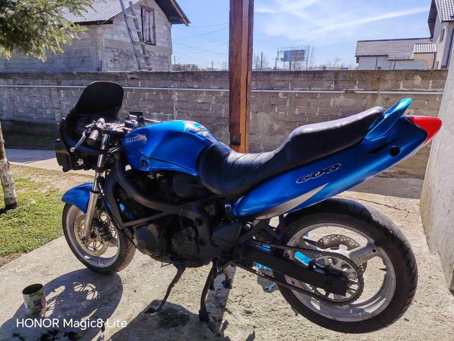 Vând \ Schimb Suzuki GSXF 600 KATANA cu Auto , Cross ,Atv