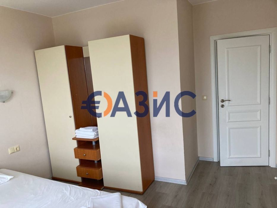 Продава се Двустаен апартамент в к.к. Слънчев бряг - 61 кв.м за 661 €/кв.м - Снимка #6