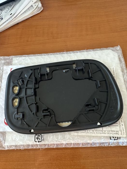 Honda Civic Хонда Сивик 2004 Ново оригинално ляво стъкло на огледалото