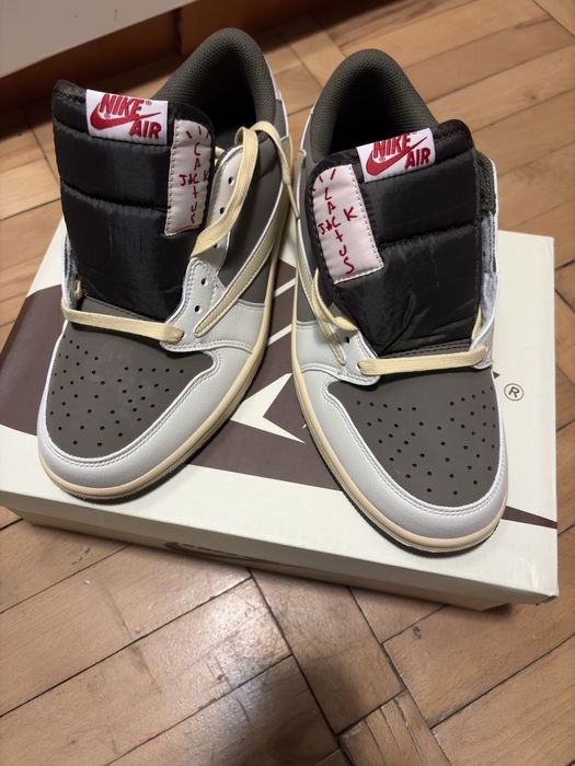 Nike Air Jordan 1 Retro Low OG x Travis Scott "Reverse Mocha" - 43