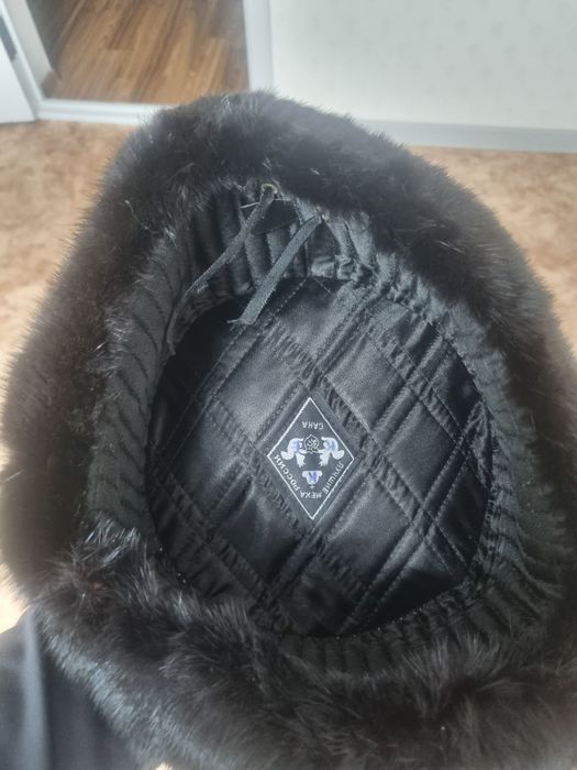 Продам шапку размер 56