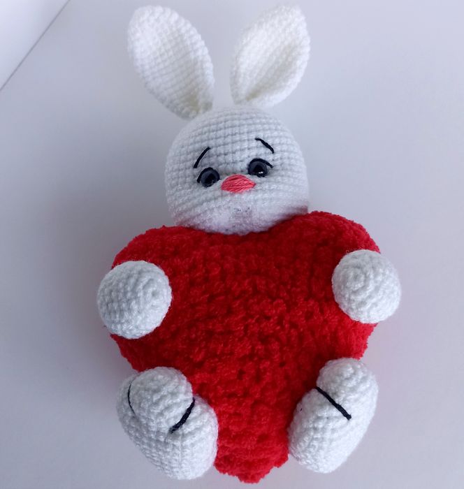 Игрушка любимый зайка