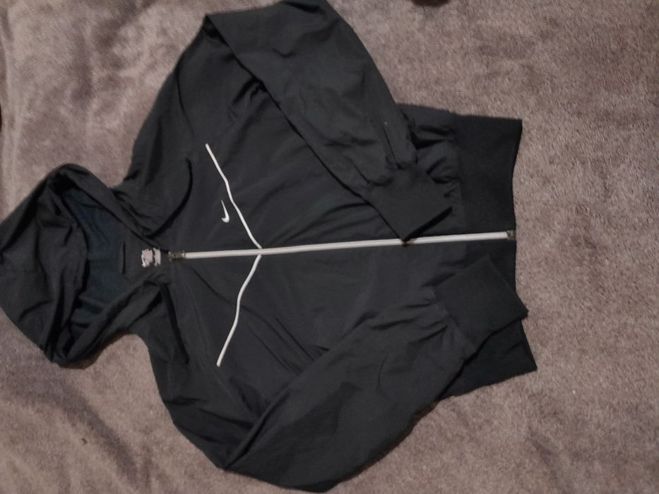 Оригинальная зипка(ветровка)найк(Nike)