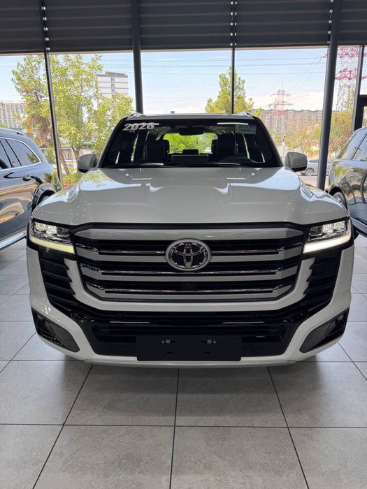 Toyota Land cruiser  300 гибрид