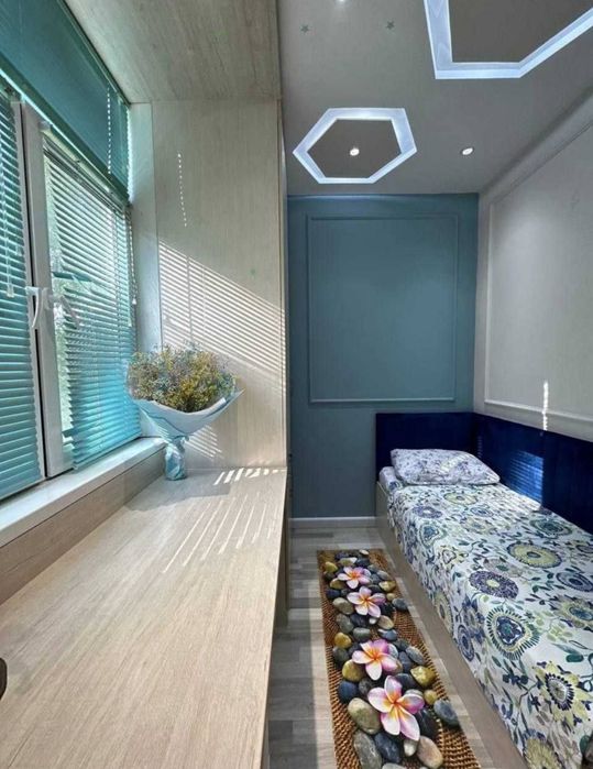 Продаётся 2в3/3/5 на ул.Саламатина 56м2