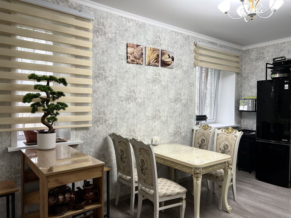Продам коттедж 410 кв.м. 4 уровня