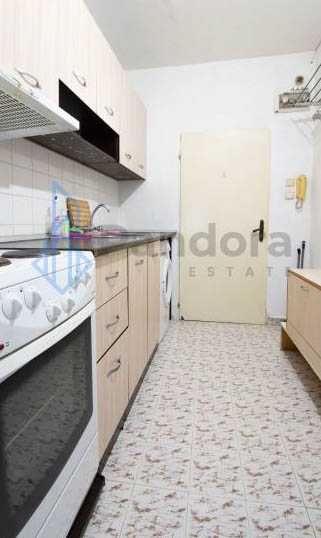 Двустаен апартамент под наем в кв. Младост 3