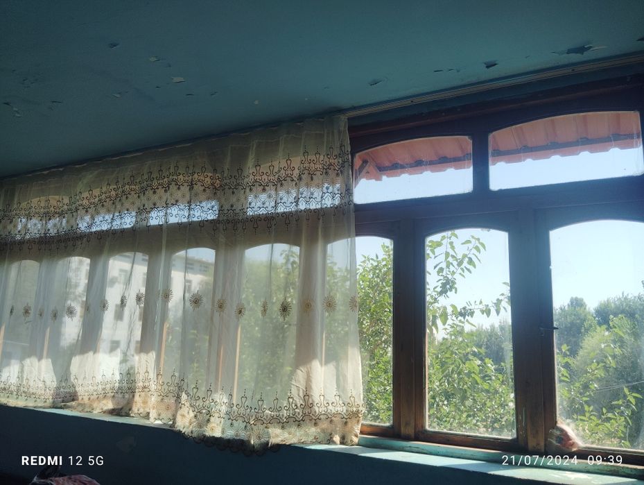 Deraza rom sifatli kafolati bilan