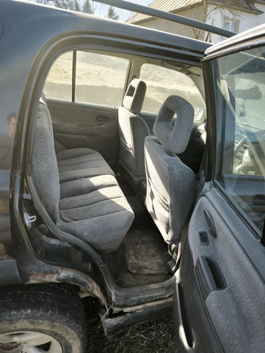 Suzuki Vitara 2003 volan dreapta