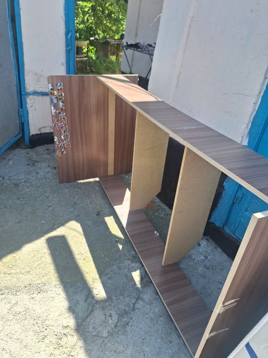 Продам детскую кровать с матрасом