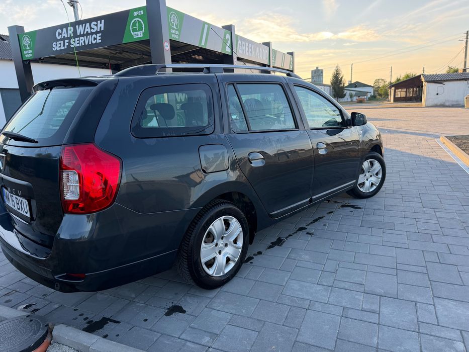 Masina Dacia Logan MCV