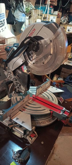 Торцовочная пила bosch GCM 12 JL