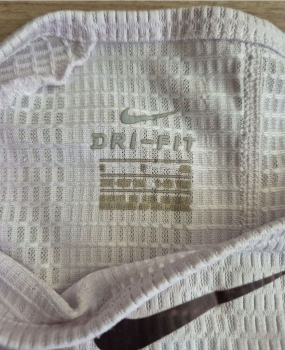 Tricou Nike Instacool SS Top Dri-FIT, mărimea S (mic) pentru femei