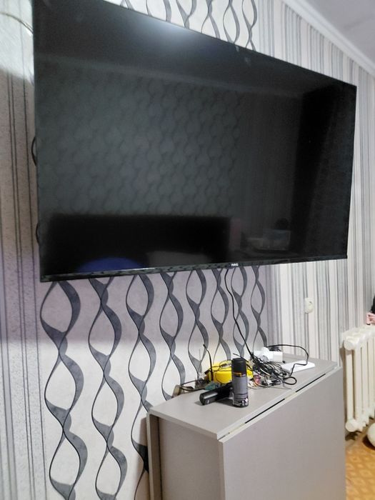 Продам новый смарт тв 65 и 55 диоганаль