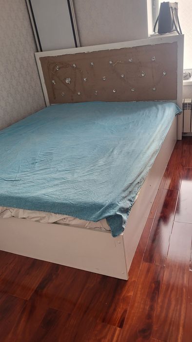 Кровать двухместный 180-160