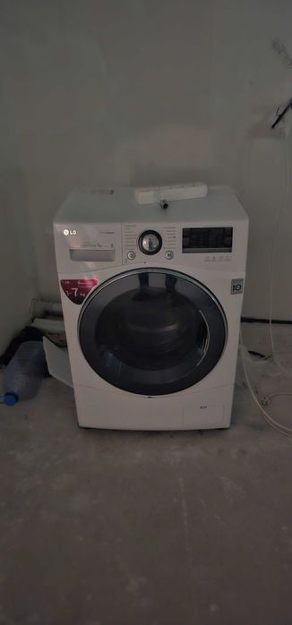 Стиральная машинка LG 7кг