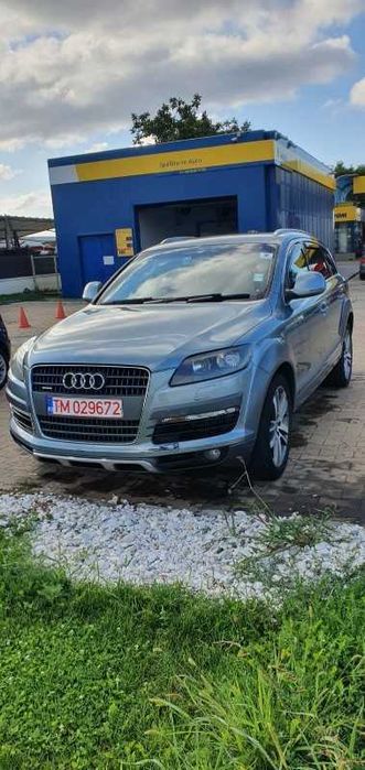 Dezmembrez Audi Q7 motor 3.0 tdi 233 cp an 2007 BUG grila radiator centrala pompa motorina suport far stanga dreapta chit pornire electroventilatoare