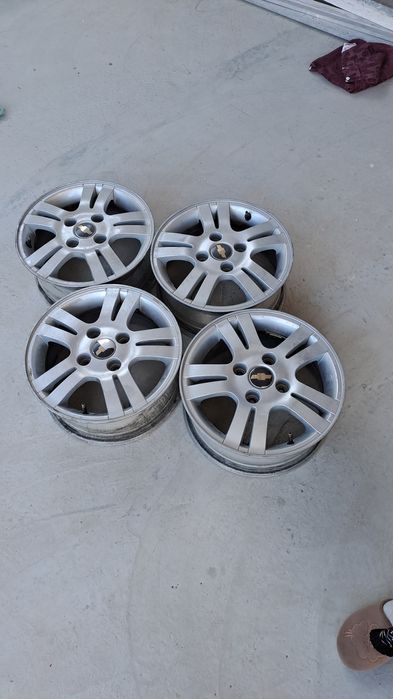 Lasetti diska sotiladi