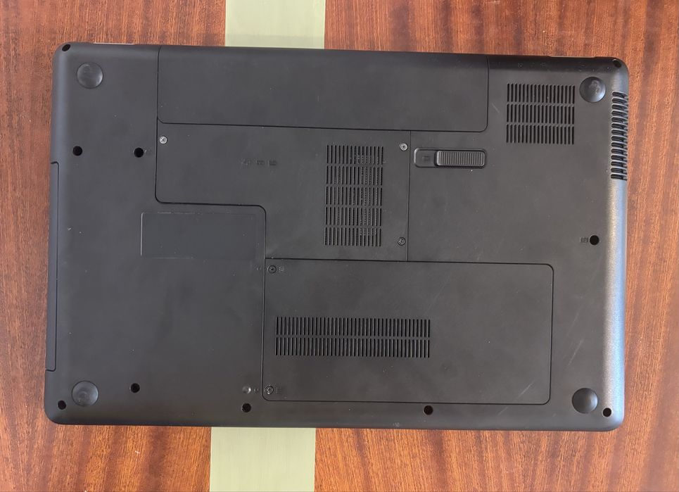 Laptop Compaq Presario CQ56