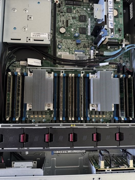 HPE ProLiant DL380 Gen9 Server