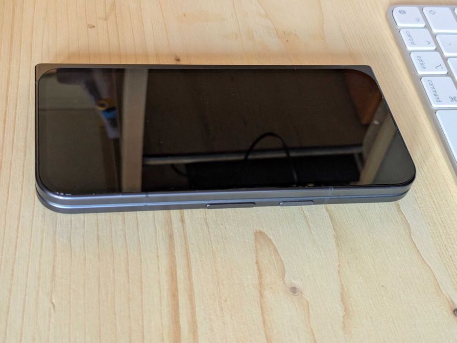 Черен (Obsidian) Google Pixel 9 Pro Fold 512GB