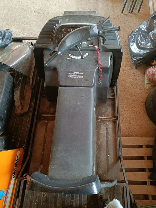 Snowmobil Aktiv Grizzly XP – Muncă / Agrement