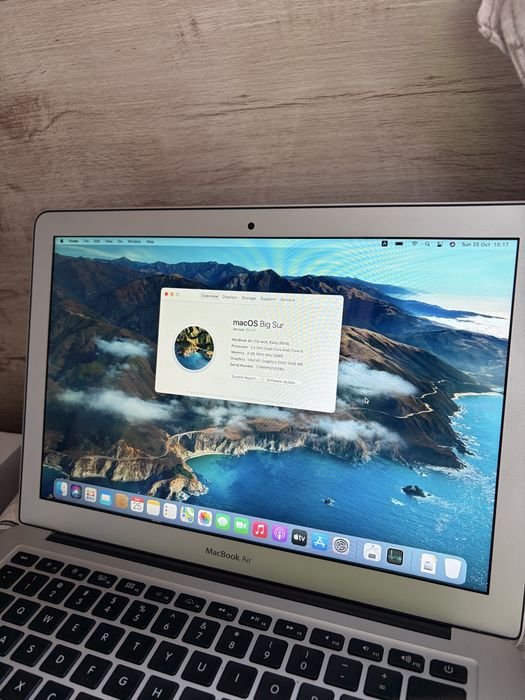 Macbook Air 13” i5 4Gb DDR3 1.5GB GPU;
