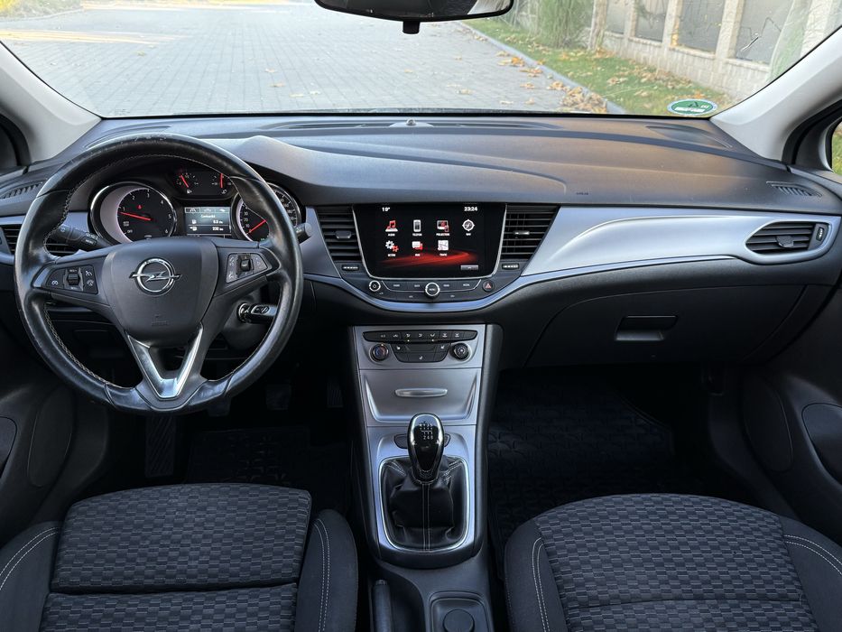 Vand / Schimb Opel Astra 1.6dci, stare Ireprosabila