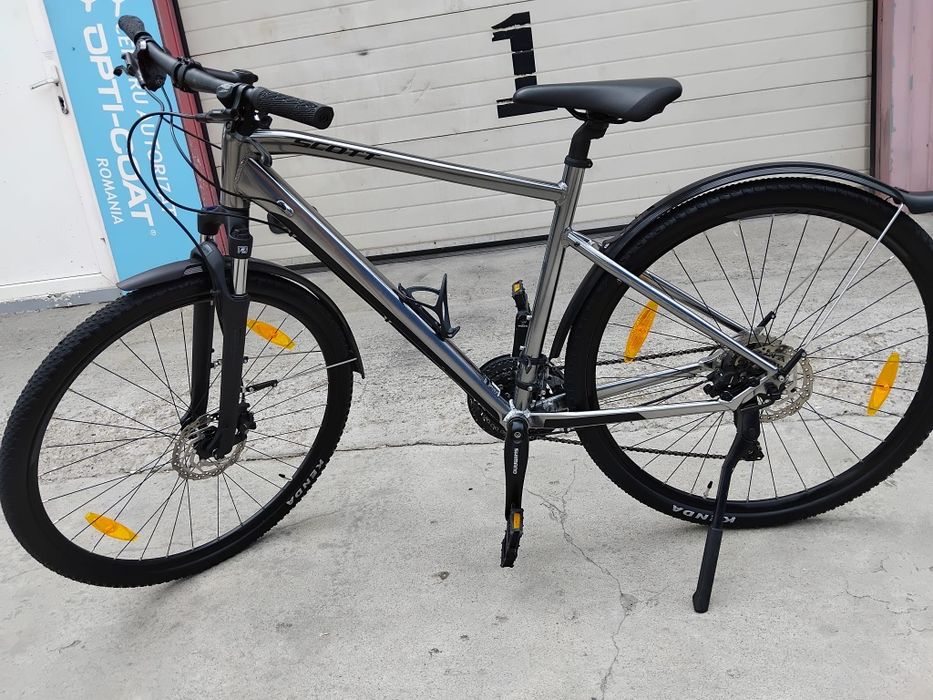 Vând bicicleta Scott sub din aluminiu