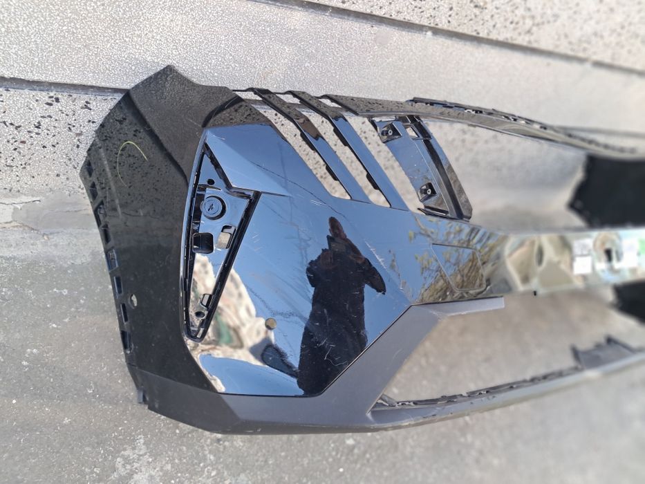 Предна броня Peugeot  E 3008 2025г
