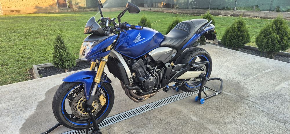 Honda CB600FA Hornet