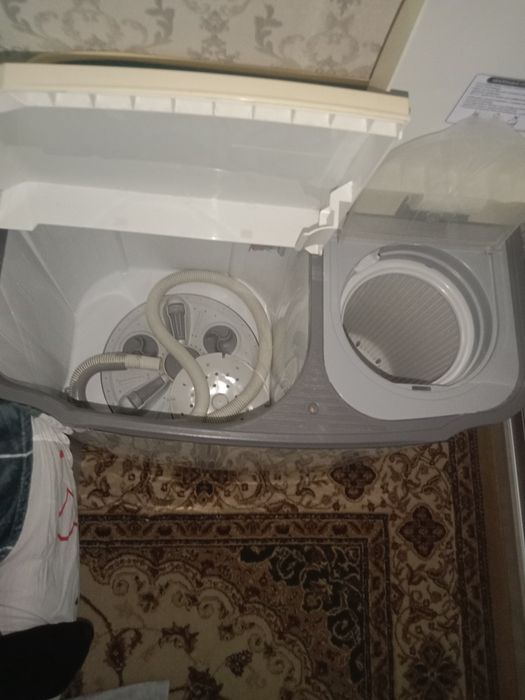 Продам стиряльную машина LG