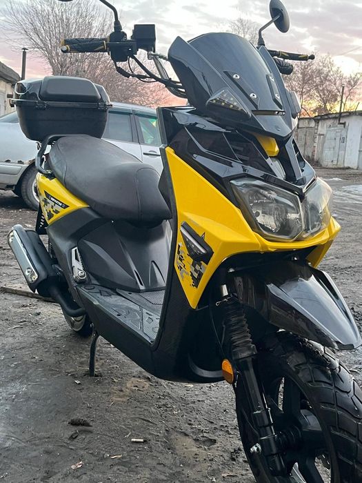 Продам скутер 150куб