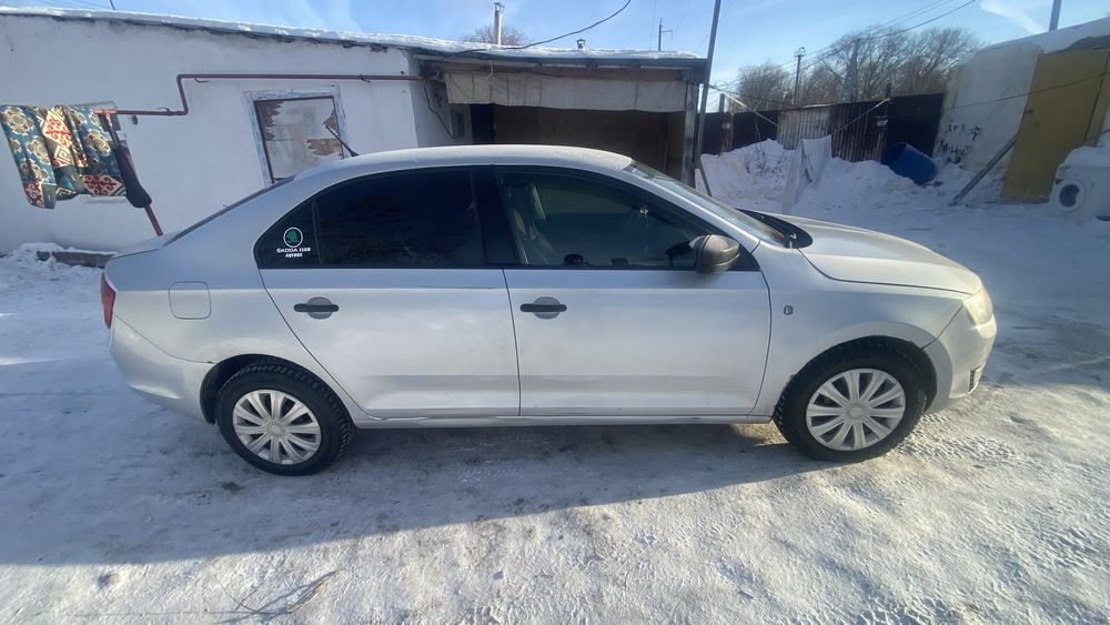 Шкода рапид сатылалы