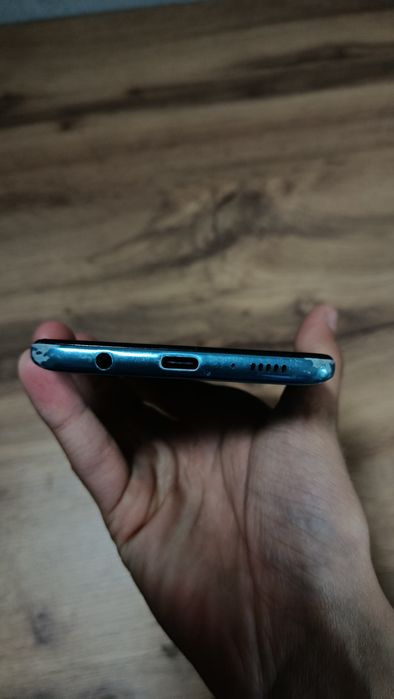 Samsung galaxy a 51  Б/У