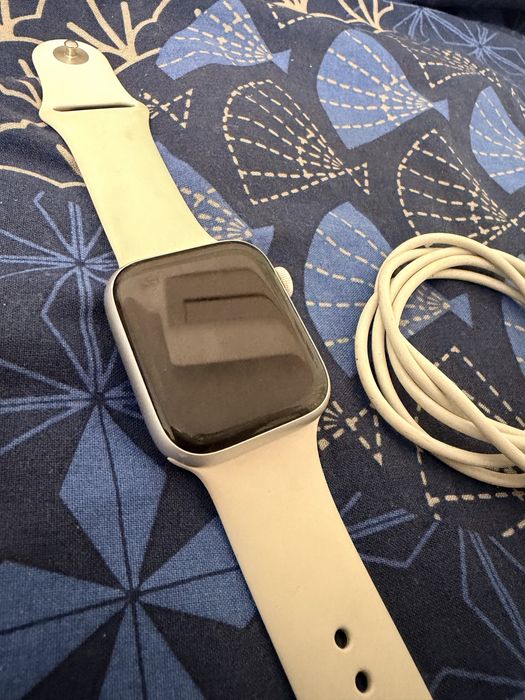 Apple Watch Seris 6 (2020) - 44mm, Carcasa aluminium + GPS