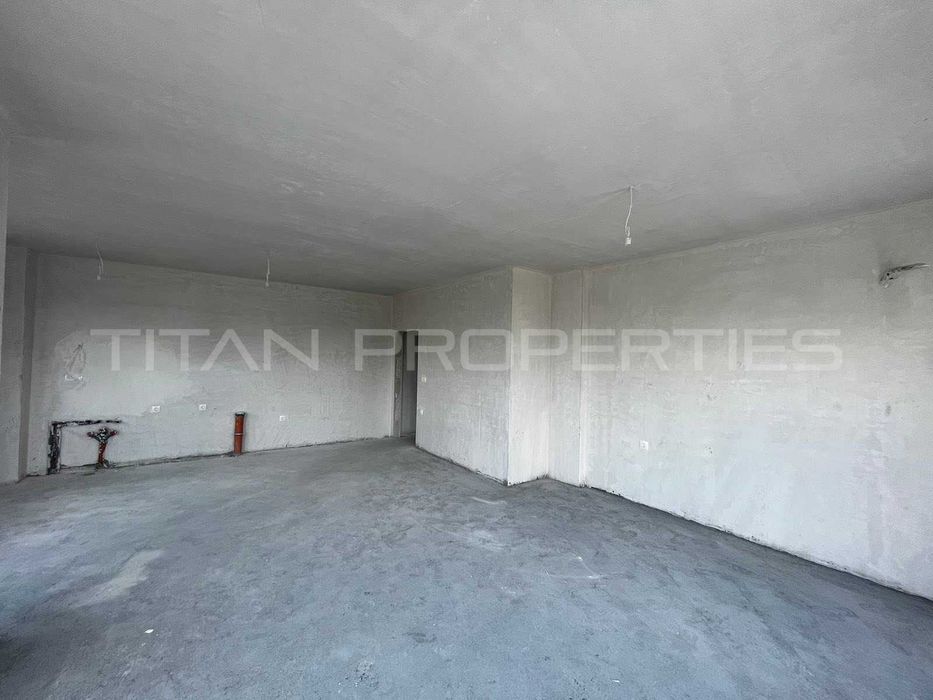 Продава се Тристаен апартамент в Пловдив, Беломорски - 127 кв.м за 1201 €/кв.м - Снимка #5