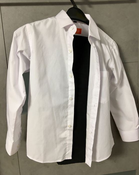 Costumatie baieti camasa alba si pantaloni negri