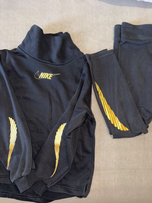 Nike дамски екпи