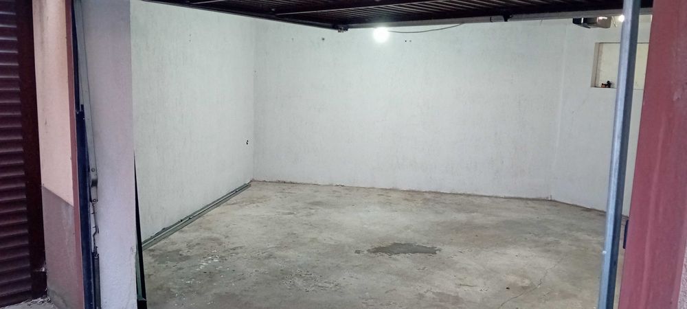 Продава се Гараж / Паркомясто в Благоевград, Ален мак - 30 кв.м за 1034 €/кв.м - Снимка #1